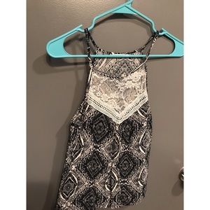 Women’s flowy tank top